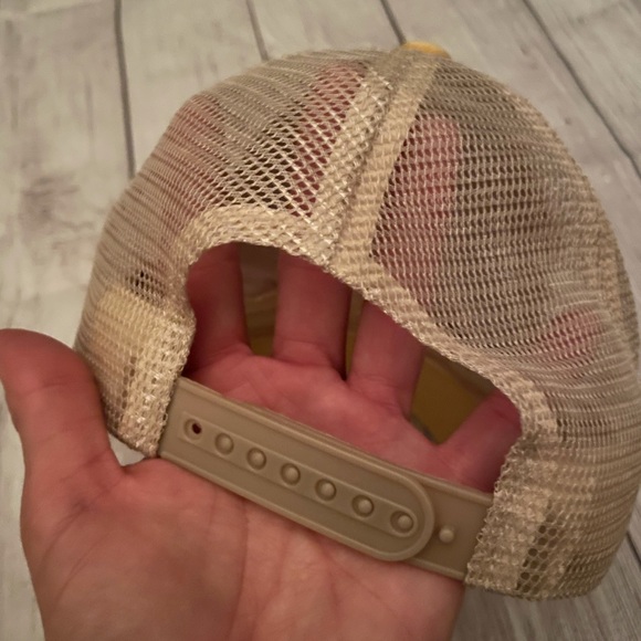 DISTRESSED TRUCKER HAT! “THUG WIFE”! - Picture 3 of 5